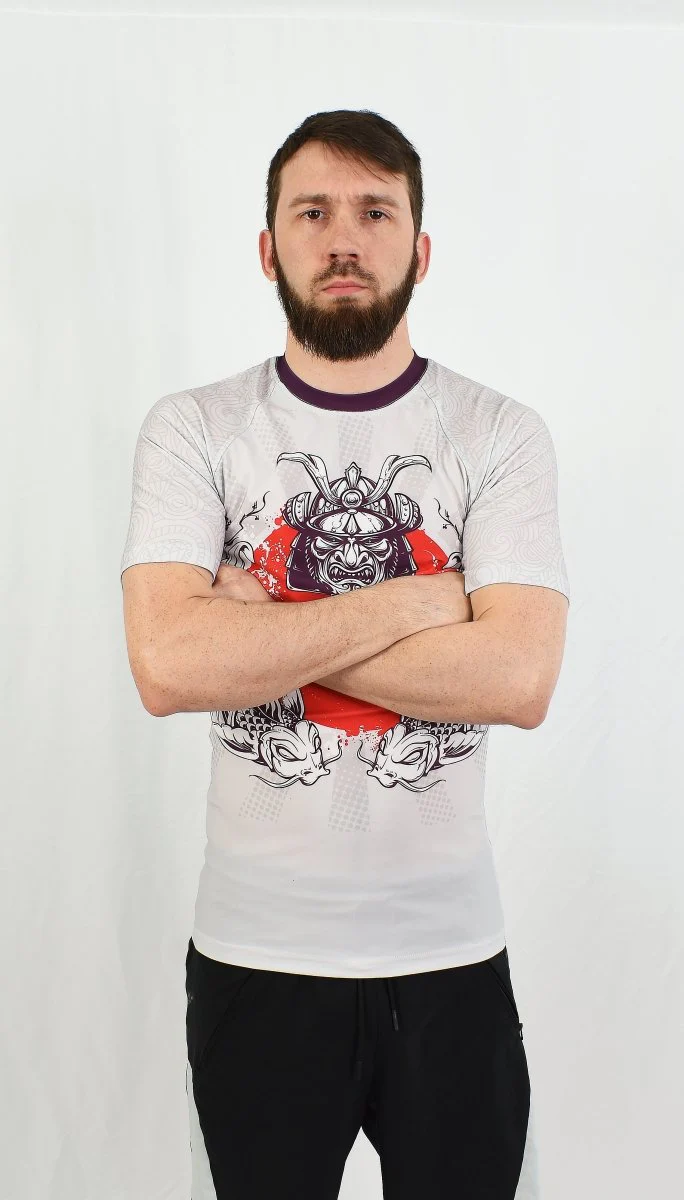 Rashguard manches courtes - "Ronin" - Noir et rouge - Solar – Image 2